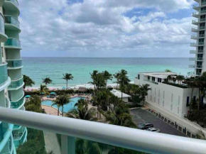 7th FL Ocean view spacious 1 bedroom